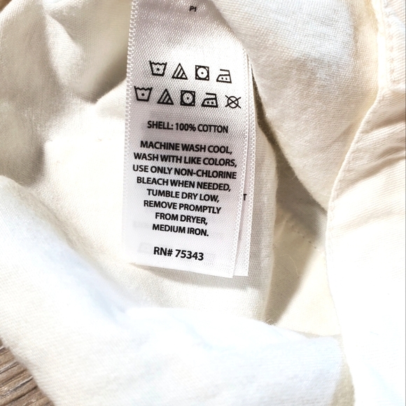 Toddler girls mustard yellow blouse and white shorts set Size 3T - Picture 7 of 16